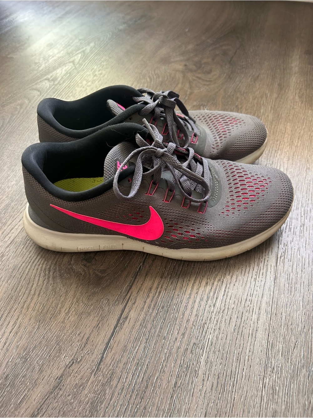 Nike Free Run Shoes Gray/Pink